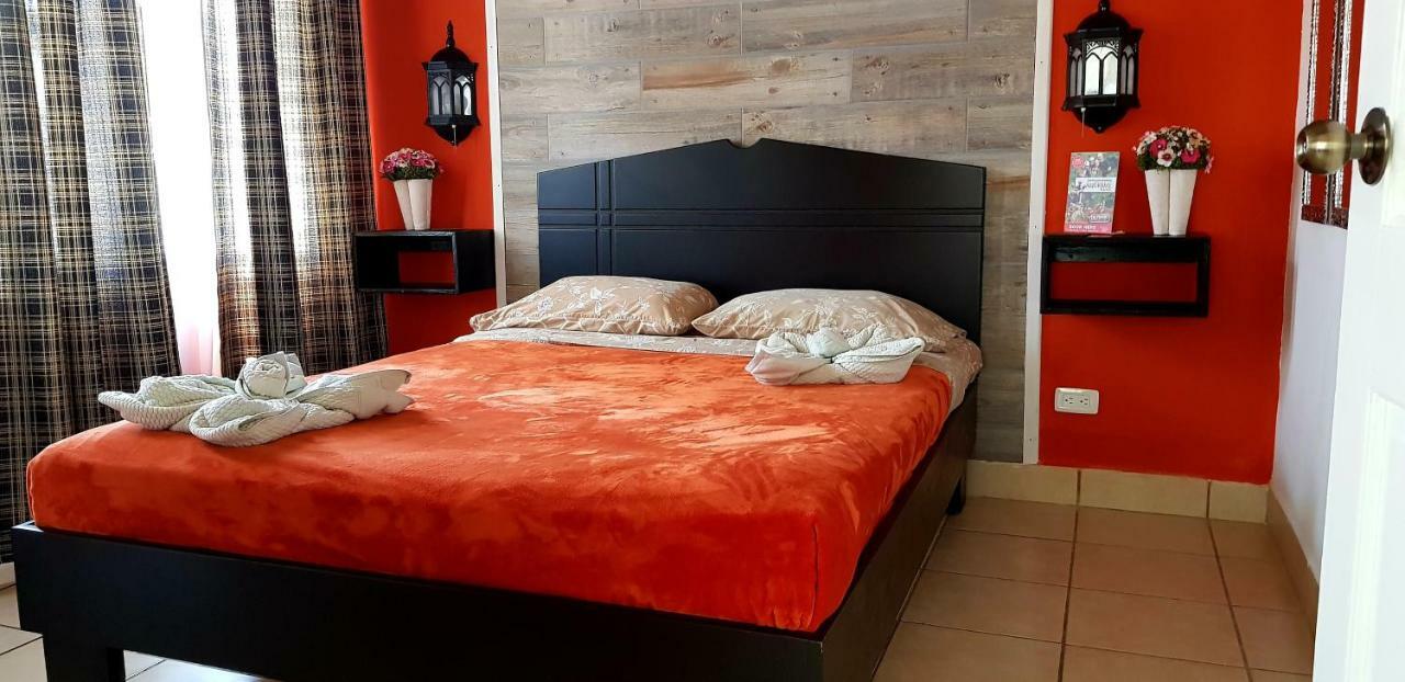 El Encanto Condominiums ハコ エクステリア 写真